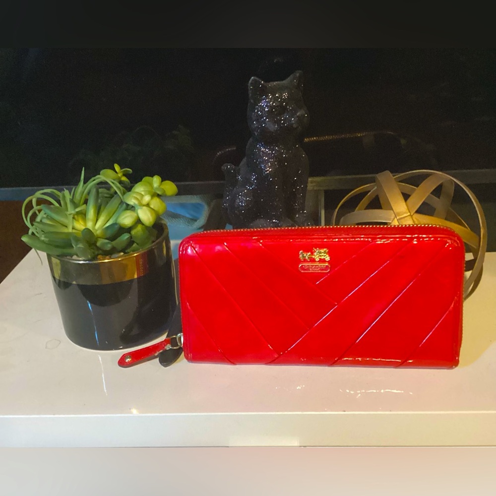 Coach EUC Cherry Red Patent Leather Wallet